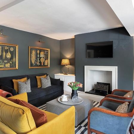 Central Apartment With Private Parking Бат Екстер'єр фото